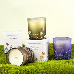 Vela Aromática de Cera de Soja de Gran Capacidad para el Hogar, Elegante Serie Jardín, 50 Horas de Duración, Regalo Personalizado para Días Festivos, Diwali, Bodas y Cumpleaños - Product Image 3
