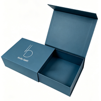 Boîte de rangement orthodontique personnalisée pour aligneurs dentaires avec fermeture magnétique et structure durable