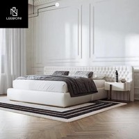 Hochwertiges Villenmöbel Schlafzimmer Großes Bett Stoff Samt Italienisches Modernes Luxusbett