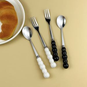 Ensemble de couverts en acier inoxydable avec poignées en céramique de luxe, cuillère et fourchette à dessert, vente en gros - Product Image 6