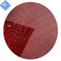Vente en gros Chine Rouleaux de faux cuir de crocodile en PVC avec support tissé en cuir synthétique souple pour sacs et étuis à cosmétiques
