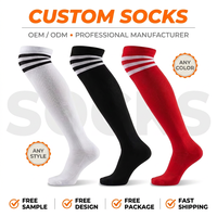 Chaussettes de football personnalisées avec logo OEM, chaussettes de football professionnelles antidérapantes, chaussettes hautes respirantes et rembourrées, équipement sportif athlétique