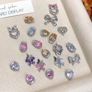 เครื่องประดับเล็บวันวาเลนไทน์สีชมพู ปี 2025 หรูหรา รูปหัวใจ ริบบิ้น เพชรซิร์คอน สำหรับตกแต่งเล็บ 3 มิติ สำหรับร้านเสริมสวย - Product Image 6