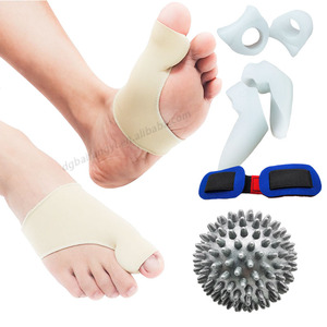 Kit de soin des pieds Kit de soulagement des oignons Protecteur Sleeve Corrector Epitact Brace Bunionette Toe Spacer Straightener - Product Image 1