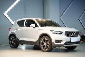 Voitures d'occasion 2021 pour <span class=keywords><strong>XC40</strong></span> <span class=keywords><strong>T4</strong></span> AWD Inscription SUV 4 portes 5 places 2.0T L4 Turbo 190PS 8 vitesses à Dark China VI - Product Image 3