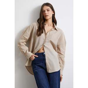 Camisa de Lino Oversize para Mujer, Estilo Boyfriend, Beige, con Botones, para Uso Diario, Diseño Sencillo - Product Image 5