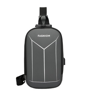 Bolsa de Ombro Masculina Multifuncional Casual de Outono 2026 com Porta USB para Carregamento - Modelo B020J - Product Image 6