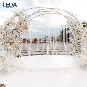 ฉากหลังงานเลี้ยงกลางแจ้ง LEDA สีขาว ทำจากโลหะ รูปทรงโค้งมน ประดับม่านลูกปัดเหล็กดัด สำหรับงานแต่งงาน - Product Image 2