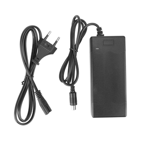 <span class=keywords><strong>Cargador</strong></span> de batería de iones de litio 42V2A personalizado para scooters eléctricos <span class=keywords><strong>Xiaomi</strong></span> <span class=keywords><strong>M365</strong></span> accesorios de patinete eléctrico con Material plástico - Product Image 4