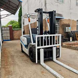 Used TCM 3 <b>T</b> Diesel Forklift with Isuzu Engine 3 Ton Capacity Hydraulic Side Shifter Solid Tire Two Stage Mast Fwd <b>Drive</b> - Product Image 2