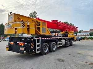 รถบรรทุกติดเครนไฮดรอลิก Sany Lifting Manlift รุ่น STC500E 50 ตัน 8x4 พร้อมคลัตช์เคลื่อนที่ รถบรรทุกติดเครนมือสอง - Product Image 6
