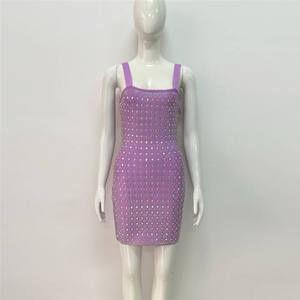 Robe de soirée sexy à paillettes et col en V, robe de soirée élégante pour banquet de tempérament pour femmes - Product Image 4