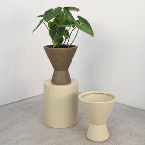 Pot de fleurs en ciment de magnésium nordique, design minimaliste, grand format, sur pied, pour plantes vertes - Product Image 1