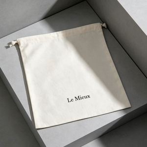 Bolsa de Algodón y Lino Ecológica al por Mayor, Bolsa Protectora con Cordón Personalizada para Empacar Ropa - Product Image 4