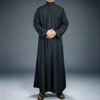 Ventes en gros de nouvelles robes longues élégantes de haute qualité pour hommes de style jupe, pour musulmans. Tissu de qualité supérieure à prix avantageux.