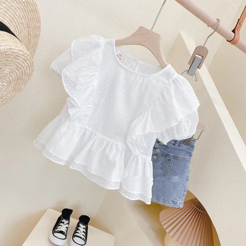 2022 New Summer Girls' Outfit Fly Sleeves White Fashion Lace Top+ Denim Shorts Two-piece Clothing Set