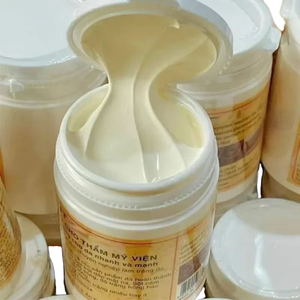 Lotion Corporelle Hydratante Éclaircissante et Blanchissante au Riz Bio en Gros 250g Nourrissante <span class=keywords><strong>pour</strong></span> <span class=keywords><strong>Femmes</strong></span> Tous Types de Peau - Product Image 1