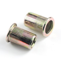 Vente en gros directe usine : Écrou à riveter à corps rond M5 à trou traversant, en acier inoxydable et aluminium