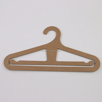 Magasin de vêtements pour enfants en rotin de taille personnalisée Boutique Cintre pour pantalons Logo Écharpe Paper Board Cintres au design recyclé