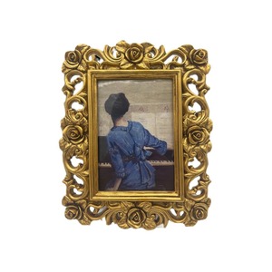 Cornice Portafoto Vintage Europea da 6, 7, 8 Pollici in Resina Rosa, Cornici per Foto da Tavolo - Product Image 1