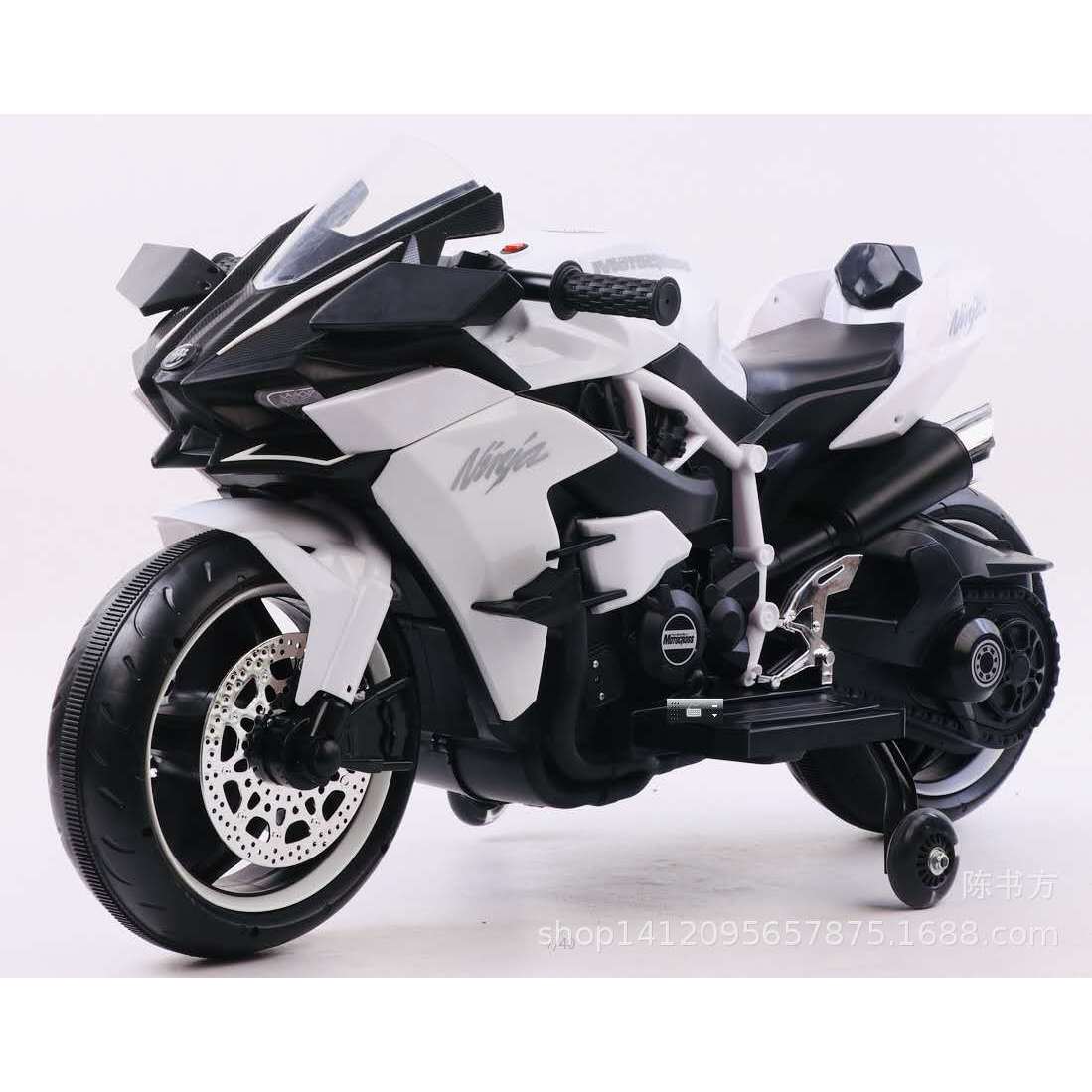 Two-wheel drive as standard