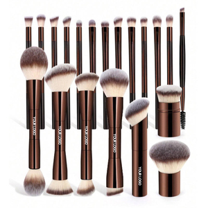 Nouvel arrivage de <span class=keywords><strong>pinceaux</strong></span> à double extrémité, ensemble de <span class=keywords><strong>pinceaux</strong></span> de <span class=keywords><strong>maquillage</strong></span> en fibre synthétique souple et de haute qualité, <span class=keywords><strong>professionnel</strong></span>, végan, sans cruauté envers les animaux et logo personnalisé - Product Image 1