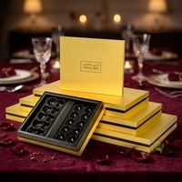 Boîte cadeau en papier personnalisée de luxe avec estampage à chaud doré, pour bonbons, chocolats, truffes, dattes, confiseries et baklava, avec insert.