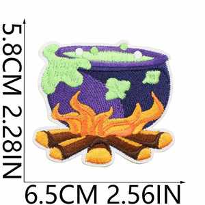 Parches Bordados Personalizados de Halloween, Insignias de Fieltro No Tejido Termoadhesivas para Decoración de Disfraces de Festival - Product Image 3