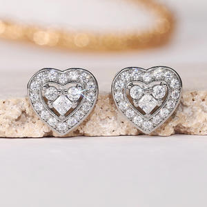 Pendientes de diamantes blancos con corte en forma de corazón en oro blanco con diamantes naturales para boda, estilo romántico para mujer, certificados por GIA. - Product Image 5