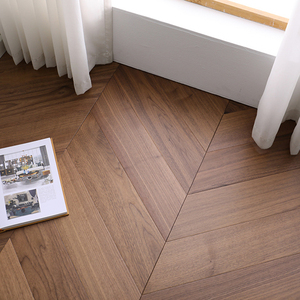Parquet en bois d'ingénierie AVANTIMORA peint à la main, grade CE AB, 14mm 12mm 16mm, multicouche, noyer, système clic, motif chevron ondulé, pour hôtels et complexes hôteliers - Product Image 2