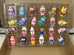 2025 calendrier <span class=keywords><strong>de</strong></span> <span class=keywords><strong>l</strong></span>'<span class=keywords><strong>avent</strong></span> <span class=keywords><strong>de</strong></span> Noë<span class=keywords><strong>l</strong></span> avec 24D boîte aveugle Collection <span class=keywords><strong>24</strong></span> figurine en peluche monstre calendrier <span class=keywords><strong>de</strong></span> Noë<span class=keywords><strong>l</strong></span> jouets coffret cadeau - Product Image 5