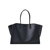 Grand sac fourre-tout en cuir véritable de luxe, élégant et de haute qualité, sac à main surdimensionné avec broderie, fermeture ouverte