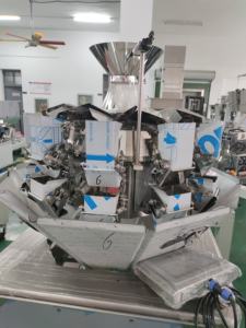 Dondurulmuş meyve üzüm için otomatik tartı <span class=keywords><strong>10</strong></span> kafa Mini kantar kombinasyonu paketleme makinesi - Product Image 5