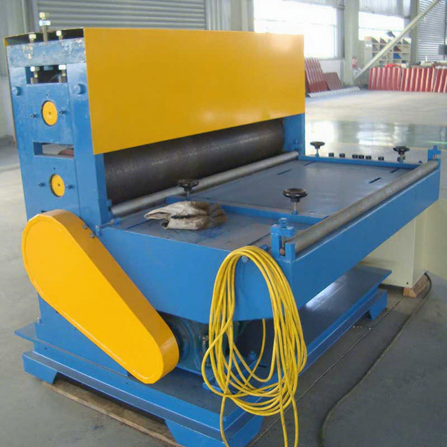 Automatic Heavy Duty Metal Decoiler with Engine and Motor for Wall Embossing