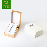 Boîtes d'emballage de parfum en carton de luxe personnalisables avec logo et doublure personnalisés pour le stockage et la présentation
