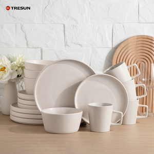 Set <span class=keywords><strong>di</strong></span> Stoviglie in Ceramica Stile Nordico Vintage, 16 Pezzi in Gres Opaco Bianco Sporco, <span class=keywords><strong>Servizio</strong></span> per 4 Persone a Prezzo <span class=keywords><strong>di</strong></span> Fabbrica - Product Image 1