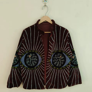 Veste en velours Suzani brodée avec un motif de mauvais œil, veste Suzani avec mauvais œil, veste d'hiver, robe kimono, cadeau pour elle, veste Suzani - Product Image 1