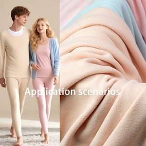 Venta al por mayor de fábrica de poliéster orgánico <span class=keywords><strong>Spandex</strong></span> tejido de ropa interior térmica 260 <span class=keywords><strong>GSM</strong></span> lana acanalada patrón cepillado arrugas - Product Image 4