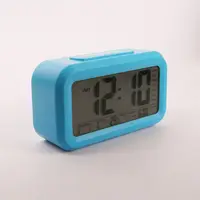 Neue Version Workday mehrere Alarme wiederauf ladbare sprechende intelligente Hintergrund beleuchtung Uhr mit Kalender