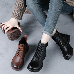 Nouveau rétro peau de vache hiver <span class=keywords><strong>talon</strong></span> bas Martin bottes en <span class=keywords><strong>cuir</strong></span> véritable Style britannique bottes courtes pour les femmes - Product Image 4