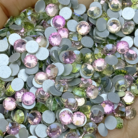 Prêt à Expédier Strass Stock Haute Qualité Cristal Verre En Vrac Non Chaud Retour Strass Fix Plat Brillant Diamant