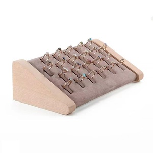 Giá rẻ kim cương nhẫn trang sức hiển thị đứng Doc thời trang Gỗ Trang sức hiển thị đạo cụ Stud Bông tai hiển thị khay - Product Image 4