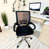 Chaise de bureau ergonomique pivotante moderne en maille, réglable, avec assise souple en acier inoxydable, silencieuse, noire 1-3