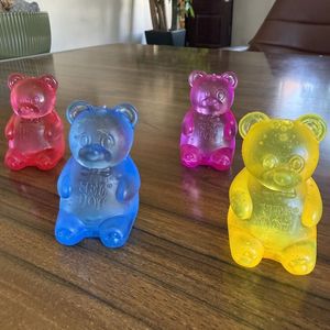 Bolas Antiestrés de Plástico con Forma de Gota de Agua y Osito, Estilo Rosie, en Colores Azul, Rosa y Morado, de la Marca Needoh - Product Image 3