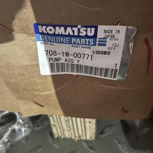 708-1W-00010 708-1W-00770 สำหรับปั๊มพวงมาลัย Komatsu WA470-6 ปั๊มไฮดรอลิก WA480-6 อะไหล่รถขุดใหม่ - Product Image 3