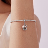 OEM Plata de naissance en argent sterling 925 pendentif en cristal porte-bonheur breloque collier à faire soi-même gravable personnaliser croix breloques pour la fabrication de bijoux