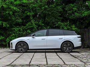 Li <span class=keywords><strong>Auto</strong></span> I6 2025 BEV, SUV familiare di medie dimensioni, sospensioni CDC, schermo posteriore da 21.4 pollici 2025 nuova <span class=keywords><strong>Auto</strong></span> Made in China - Product Image 4