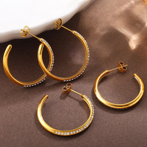 Pendientes de Aro en Forma de C Geométricos, Chapados en Oro de 18K, Acero Inoxidable con Diamantes Blancos, Joyería de Moda para Fiestas - Product Image 3