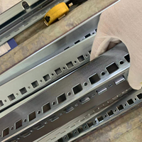 Profilés pour armoires Rittal TS à 9 plis, profilés métalliques pour rack à 16 plis par Elephant Roll Forming Profile