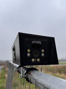 Camera an ninh không dây 4G ngoài trời, siêu tiết kiệm năng lượng, 3 ống kính, tích hợp âm thanh hai chiều - Product Image 3